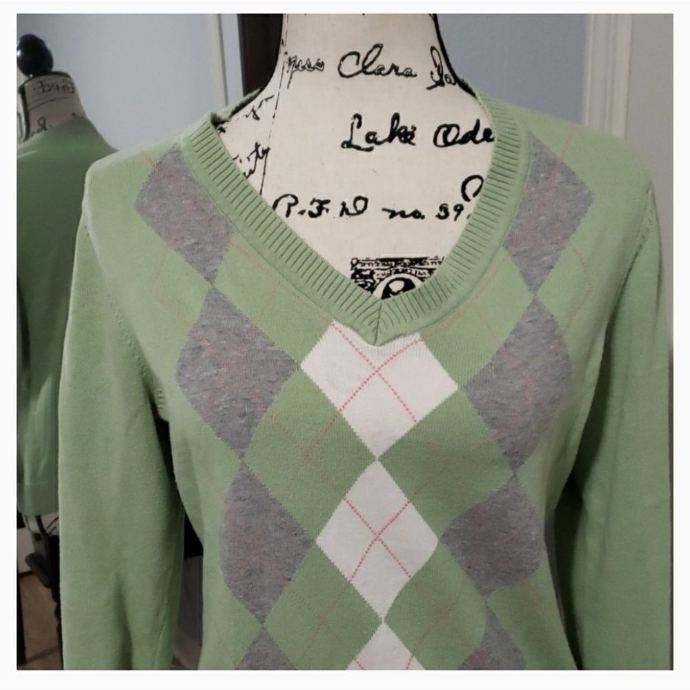 Diamond pattern sweater  - Picture 2 of 3